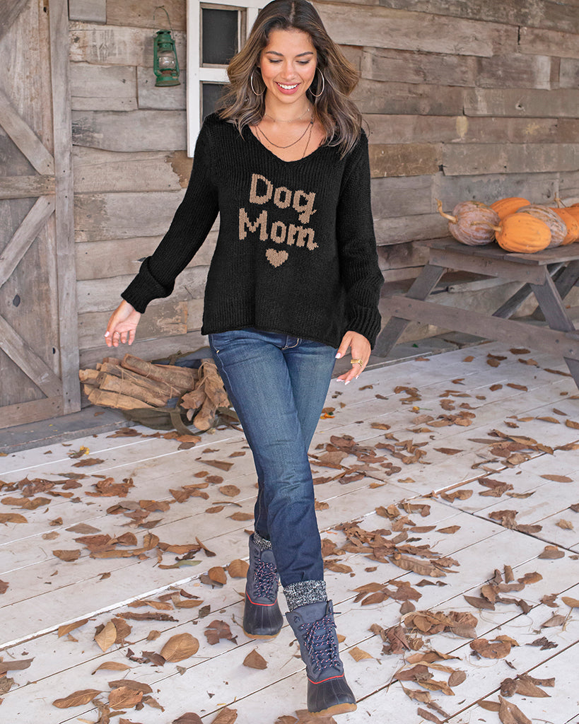 Dog Mom V-Neck Sweater - Black/Dark Cedar